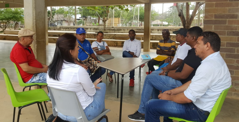 Retos Para El Desarrollo Sostenible: Los Casos De El Prodigio Y Siete Vueltas.