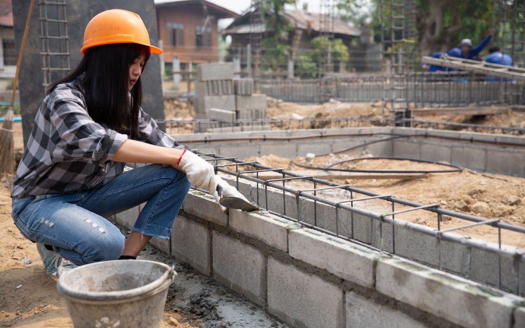 Capacitación gratis y empleos en el sector de la construcción para mujeres