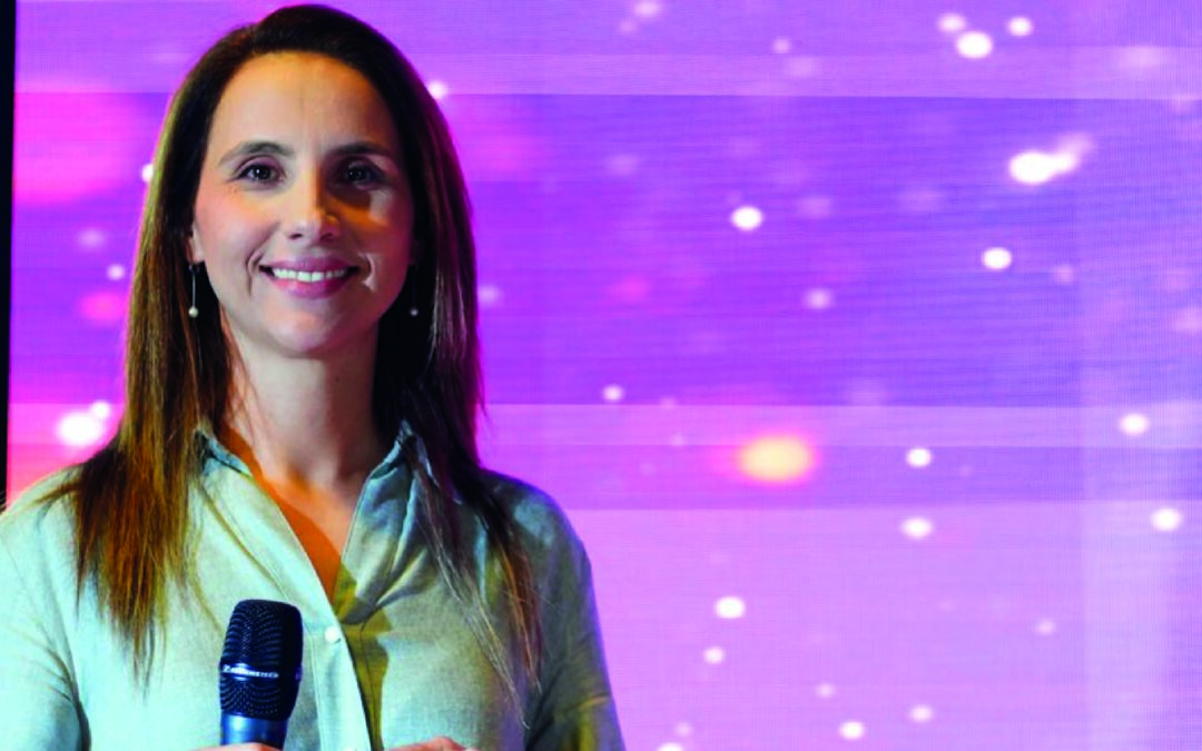 Interactuar le da la bienvenida a su nueva directora ejecutiva