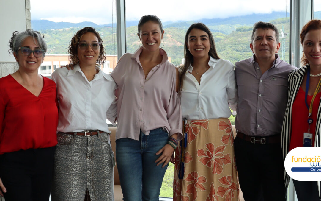 Las fundaciones WWB Colombia e Inmensamente se unen para fortalecer el emprendimiento de mujeres cuidadoras